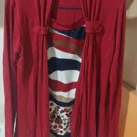 چند دست لباس سالم و تمیز