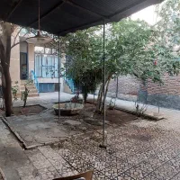 خانه مسکونی قدیمی قابل سکونت دربند کلیسا