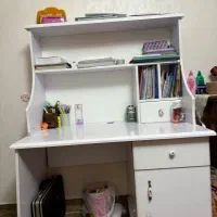 میز تحریر شرکتی وکیوم آپادانا