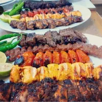 به 1 آشپز و کمک آشپز حرفه ایی نیازمندیم