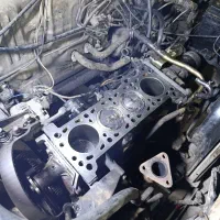 شاگرد مکانیکی تعمیرگاه