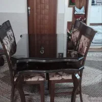 میز ناهار خوری چوبی با چهارصندلی مرند