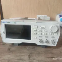 فانکشن ژنراتور DG822