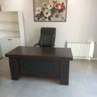 میز و صندلی مدیریتی در حد نو