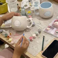 لحظاتی خوش با دوستت بساز .ورکشاپ نقاشی روی سرامیک