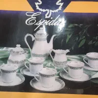 سرویس چای خوری ۱۷ پارچه کاملا نو و پلمپ