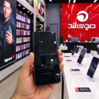 سامسونگ A32 4G 128GB  رم 8  در حد نو  رجیستر