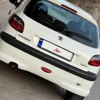 پژو ۲۰۶  اتومات بدون تصادف بی رنگ سالم|خودرو سواری و وانت|هشتگرد, شهرک بعثت|دیوار