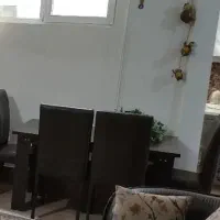 میزناهاری خوری شیک|میز و صندلی غذاخوری|صدرا-فارس, فاز ۱|دیوار