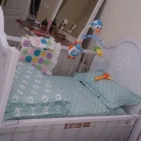 تخت خواب نوزاد