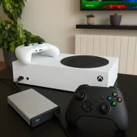 Xbox Serie S دو دسته هارد ۴ ترا ( معاوضه )
