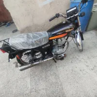 سلام دوستان موتور سیکلت 125مصادره ای در حد نو