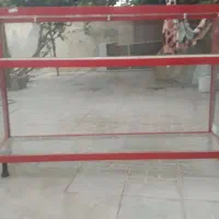 ویترین شیشه ای