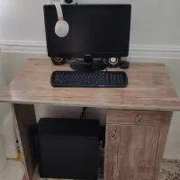 میز کامپیوتر