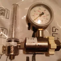 مانومتر اکسیژن پزشکی