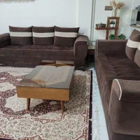 مبل راحتی۸ نفره همراه با میز و ۳گل میز