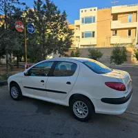 پژو 206 SD V8 ، مدل ۸۸ ، فابریک ، کم کارکرد|خودرو سواری و وانت|شیراز, فرهنگ شهر|دیوار
