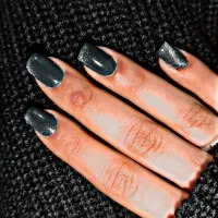 تخفیف ویژه کاشت ناخن