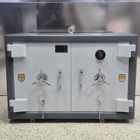 گاوصندوق زیرویترینی1متر عرض