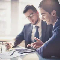 ویزیتور و بازاریاب خانم