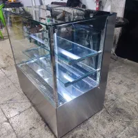 یخچال کیک و شیرینی رومیزی کوچیک