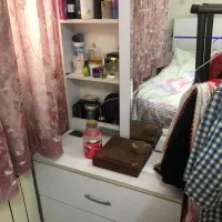 تخت جکدار جادار با میز ارایش|تخت و سرویس خواب|تهران, قیام|دیوار