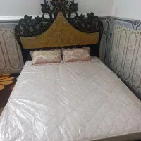 تخت خواب سلطنتی