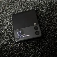 سامسونگ Galaxy Z Flip3 5G با حافظهٔ ۲۵۶ گیگابایت|موبایل|مشهد, هفت تیر (آب و برق)|دیوار