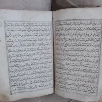 کتاب قرآن باقدمت ۱۰۶ ساله|کلکسیون اشیاء عتیقه|رشت, بازار|دیوار