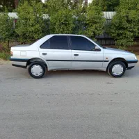 پژو ۴۰۵ داشبورد کرم در حد ۱۴۰۰