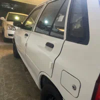 111 مدل ۹۸ (عروسک)