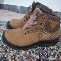 کفش ایمنی|کیف، کفش، کمربند|دهدشت, |دیوار