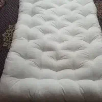 دوخت و  فروش انواع  تشک  و بالشت