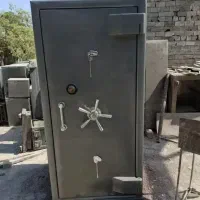 گاوصندوق زاگرس ایستاده ۱۸۰s ۲۰۰۰