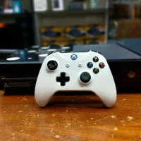 ایکس باکس وان . XBOX ONE همراه با بازی