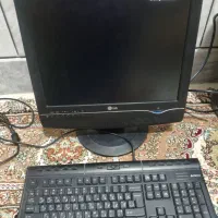 مانیتور ال جی به همراه کیبرد