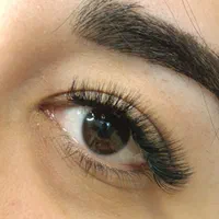 اکستنشن مژه|خدمات آرایشگری و زیبایی|اصفهان, باغ دریاچه|دیوار