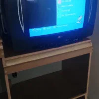 میز تلویزیون با تلویزیون۲۱ اینچ LG