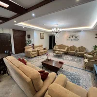 ۷۵ متر ۲ خواب/ دو نبش غرق در نور/جنت آباد مرکزی