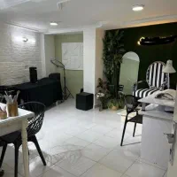 سوییت تجاری کوچه حلال احمر