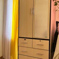 کمد دو‌ در دراور دار قفل دار