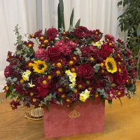 دسته گل ۷۰ سانتی بزرگ