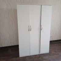 کمد لباس کشودار سه درب