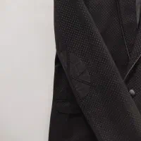 کت مردانه|لباس|قم, چهل درخت‎|دیوار