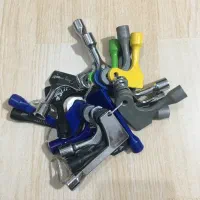 کلید سه گوش آسانسور