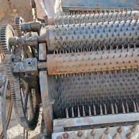 پشم گوسفندی|رختخواب، بالش، پتو|قم, قلعه صدری|دیوار