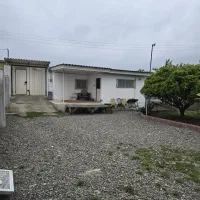 خونه باغ بسیار زیبا با انشعابات کامل و پروانه باغی