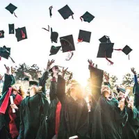 مشاوره فارغ‌التحصیلی و اخذ مدارک دانشگاهی