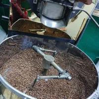 پخش قهوه و پودریجات و سیروپ (کیوسک)