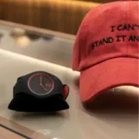 کلاه و ساعت|ساعت|اصفهان, مرداویج|دیوار